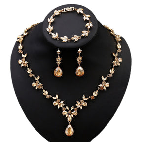 Vintage Luxury Crystal Necklace Earrings Bracelet Set Korean and Japanese Fashion Bride Wedding Evening Accessories